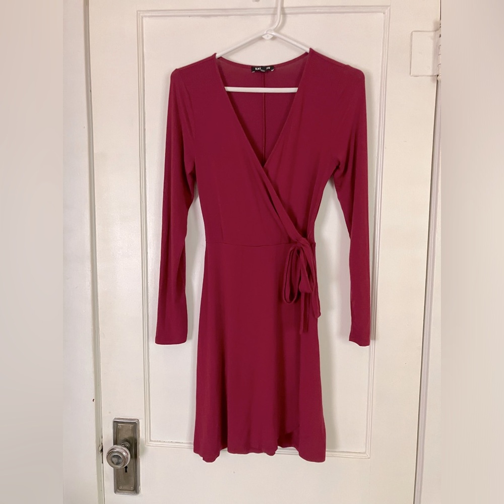 Express Women’s wrap like dress - size XS